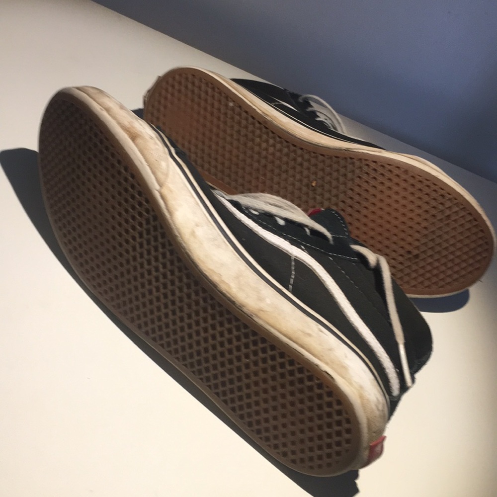 Vans - Picture 4 of 5